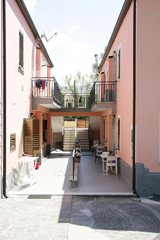 Casa Vacanze Rosy "Nel Verde" Palinuro Exterior foto
