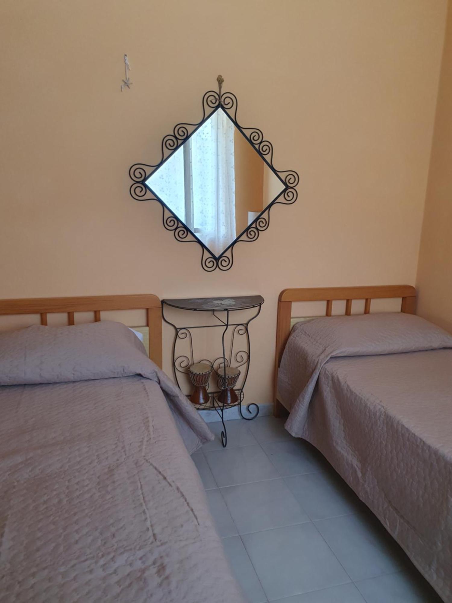 Casa Vacanze Rosy "Nel Verde" Palinuro Zimmer foto
