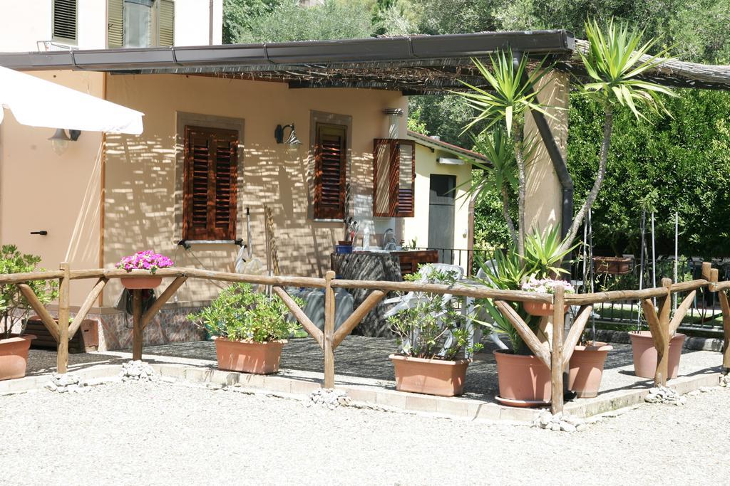 Casa Vacanze Rosy "Nel Verde" Palinuro Zimmer foto